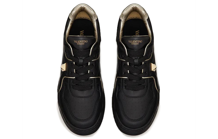 Valentino One Stud GARAVANI Low Top Stylish Skateboarding Shoes Men's Black