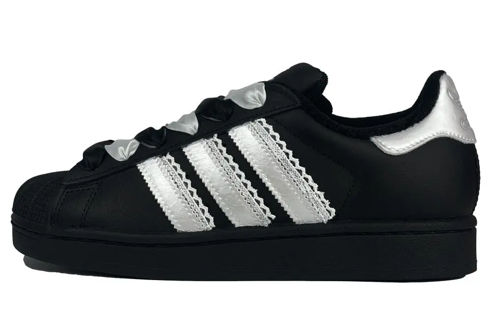 Adidas Originals Superstar Skateboard Shoes Women's Low top Silver