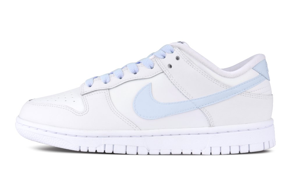 Nike Dunk Low-Top Skateboard Shoes Women's White Blue
