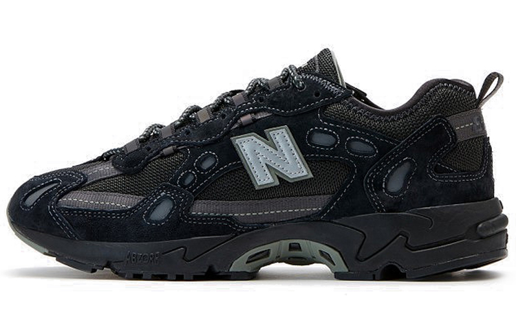 New Balance 827 Thisisneverthat Black