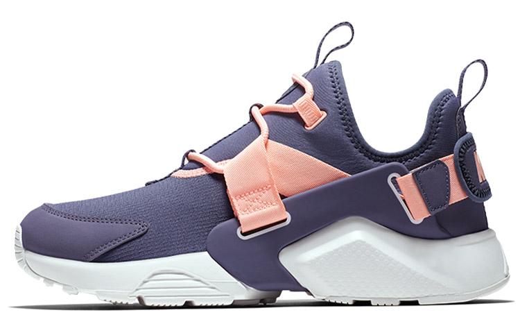NIKE Huarache City Беговые кроссовки Низкие Женские