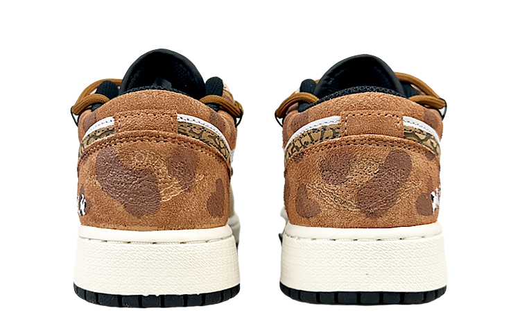 Jordan Air Jordan 1 Low-Top Vintage Basketball Shoes Women's White Brown купить в интернет-магазине Yoocart с быстрой доставкой по России.