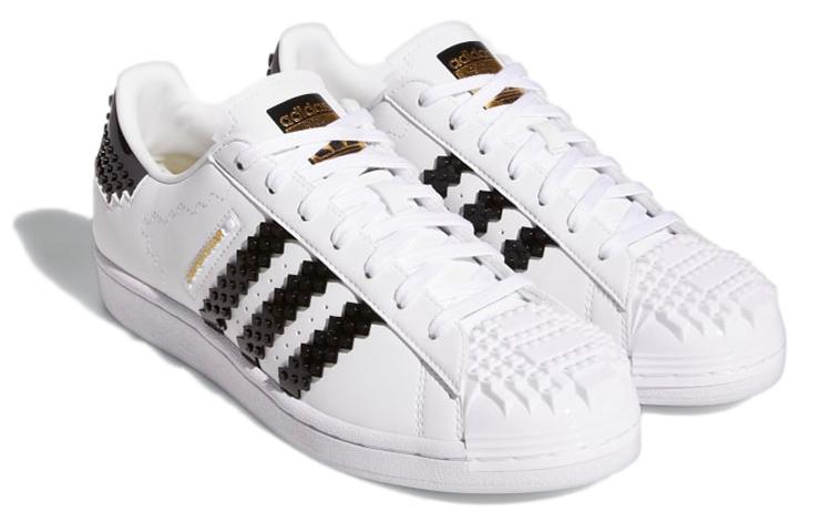 Adidas Lego X Superstar 'Base Plates' купить в интернет-магазине Yoocart с быстрой доставкой по России.