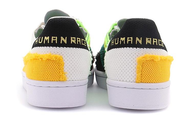 Adidas Superstar Pharrell Human Race White купить в интернет-магазине Yoocart с быстрой доставкой по России.