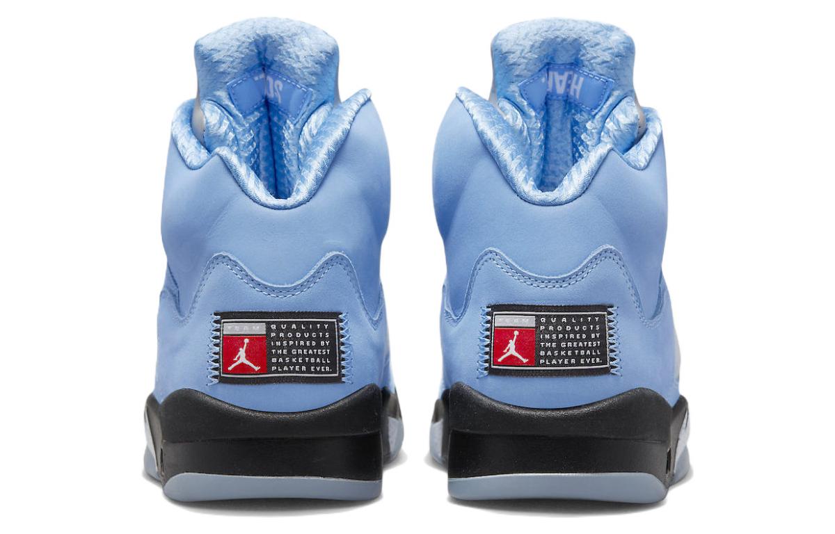 Jordan 5 Retro Unc University Blue купить в интернет-магазине Yoocart с быстрой доставкой по России.