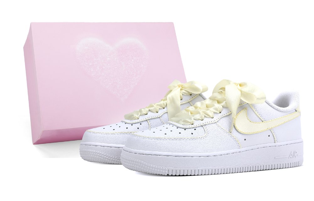 Nike Air Force 1 Low Top Skateboard Shoes Unisex Cream Yellow