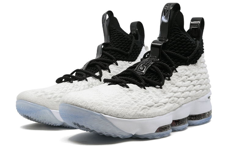 Nike LeBron 15 'Graffiti' купить в интернет-магазине Yoocart с быстрой доставкой по России.