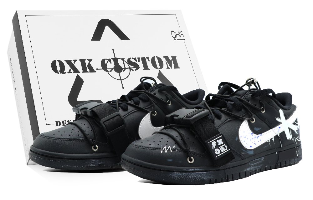 Nike Dunk Low-Top Skateboard Shoes Men's Black