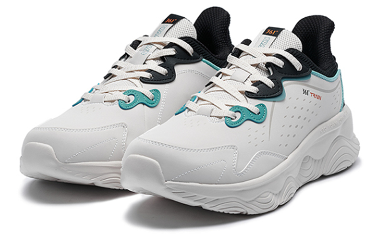 361° Training Shoes Men Low-Top Gray Black