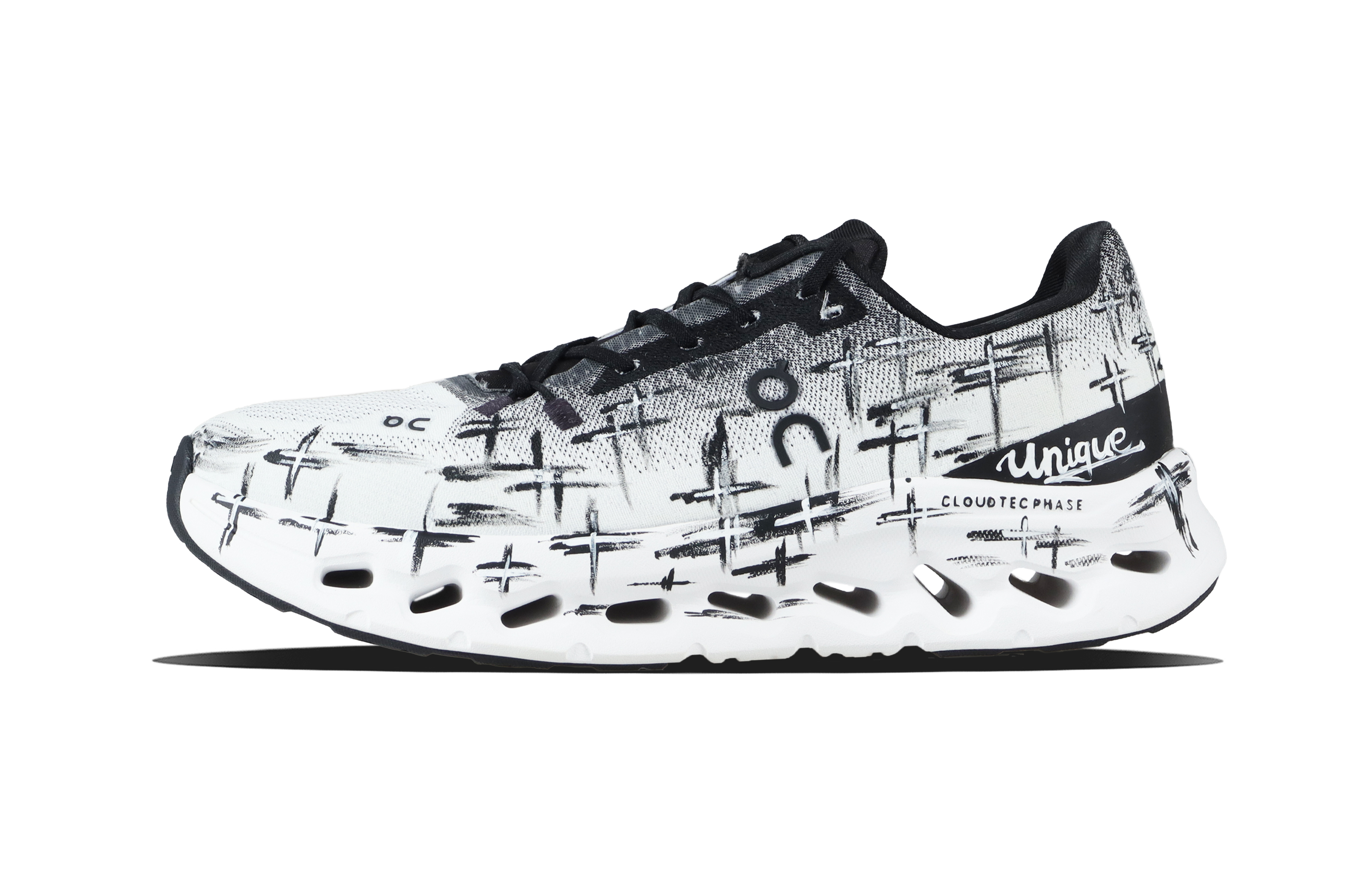 On Cloudtilt Collection Cushioning, Wear Resistant Low top Running Shoes Unisex Black White купить в интернет-магазине Yoocart с быстрой доставкой по России.
