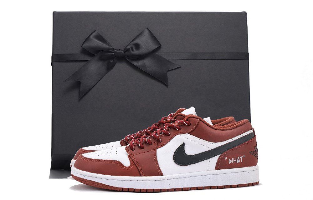 Jordan Air Jordan 1 Anti Slip Wear Resistant Low Top Vintage Basketball Shoes Unisex Black Red