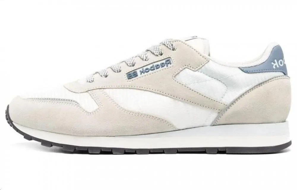 Reebok Lace up Low top Sneakers