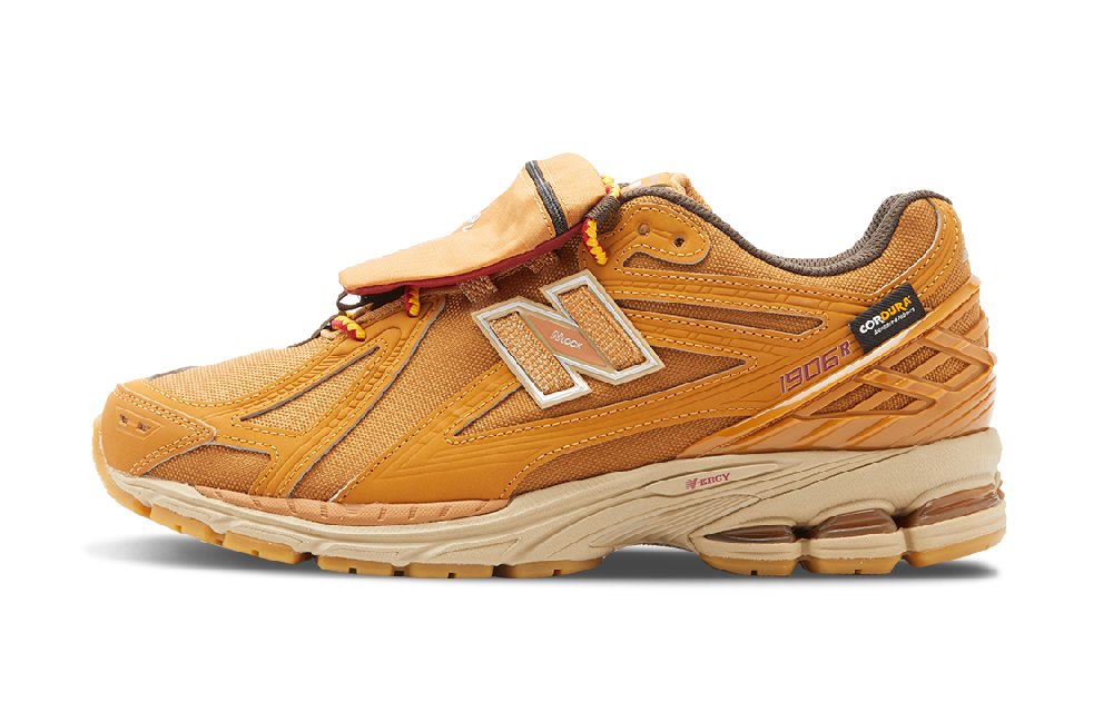 New Balance 1906R Cordura Pocket Wheat