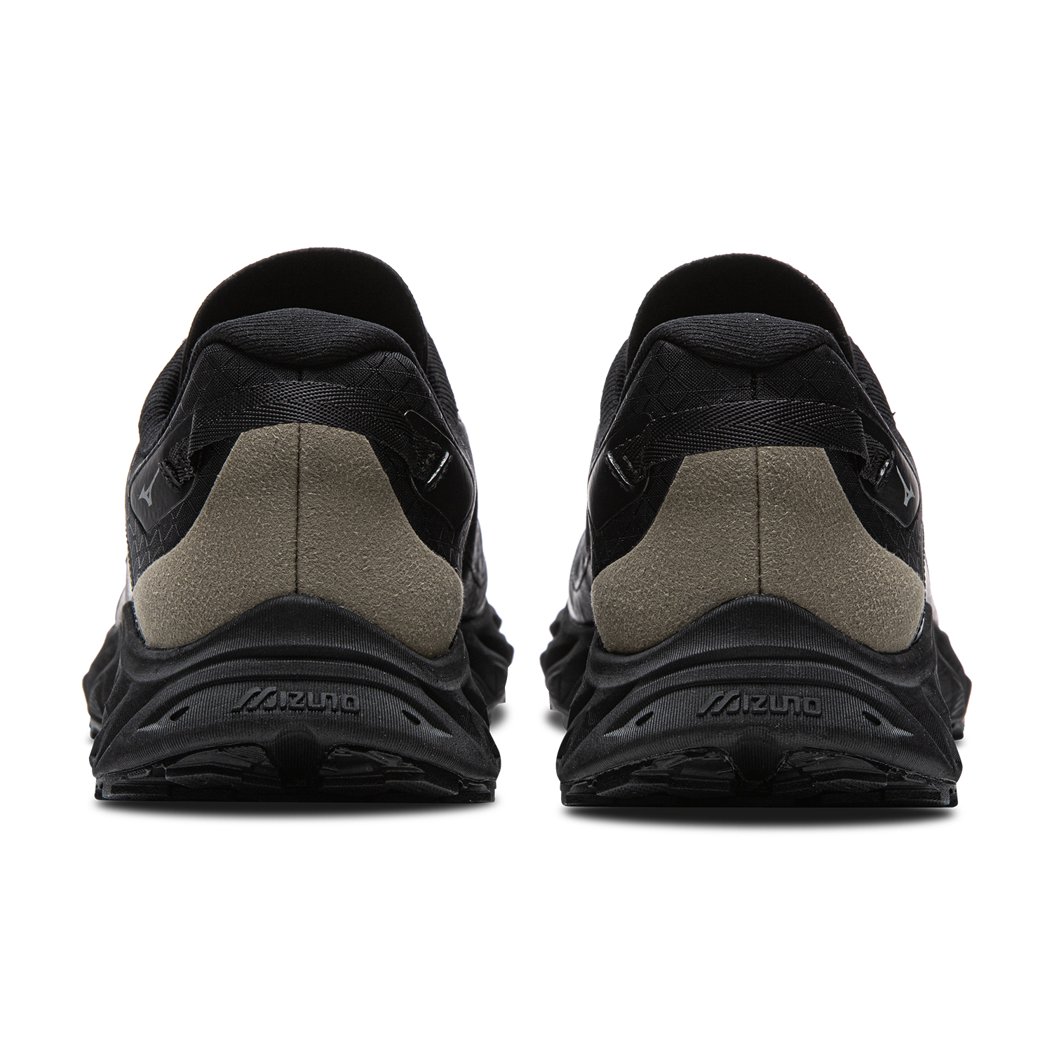Mizuno CRUISER Low top Running Shoes Unisex Black купить в интернет-магазине Yoocart с быстрой доставкой по России.