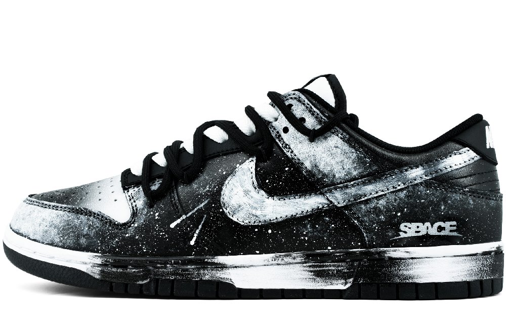 Nike Dunk Abrasion Resistant Low Top Skateboard Shoes Men's Black White