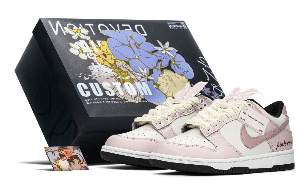 Nike Dunk Low FZBB Anti-Slip Wear-Resistant Low-Top Skateboard Shoes Women's Pink White