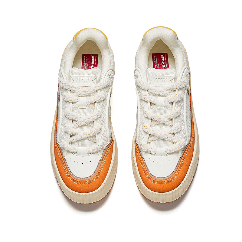 Anta Skateboard Shoes Women's Ivory White/Yellow Orange/Classic Umber Gray купить в интернет-магазине Yoocart с быстрой доставкой по России.