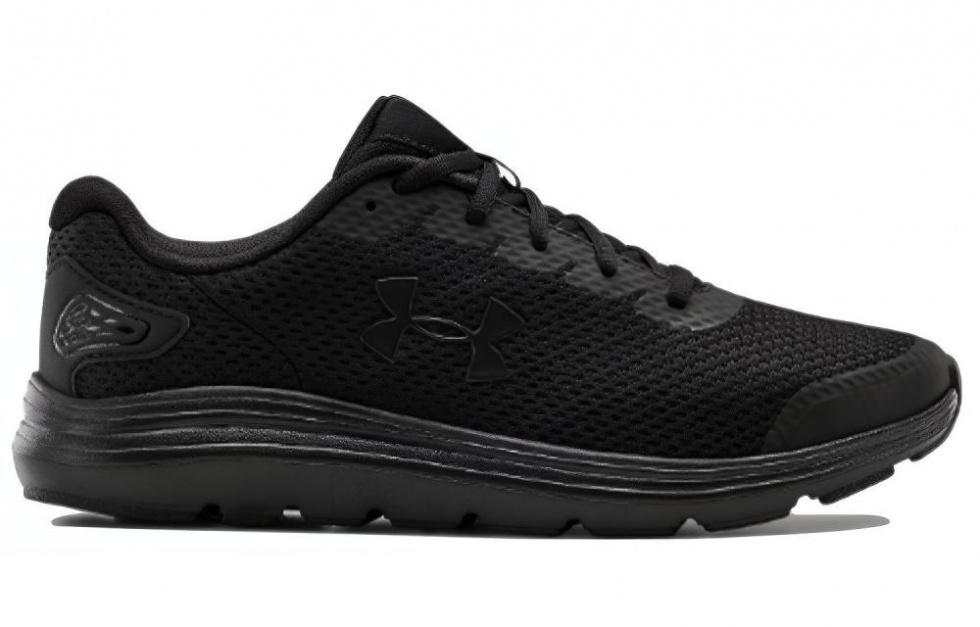 Under Armour Surge Shock Absorption Non Slip Low Tops Sports Black купить в интернет-магазине Yoocart с быстрой доставкой по России.