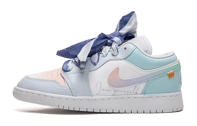 Jordan Air Jordan 1 Low Slip Resistant Abrasion Resistant Low Top Vintage Basketball Shoes GS Glacier Blue купить в интернет-магазине Yoocart с быстрой доставкой по России.