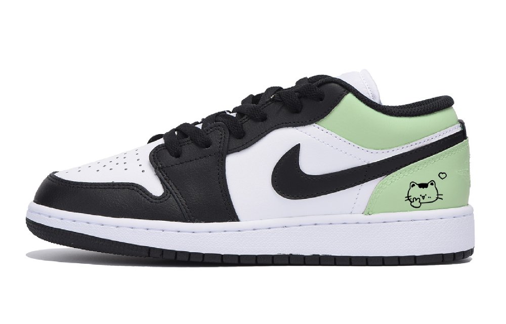 Jordan Air Jordan 1 Wear-Resistant Low-Top Vintage Basketball Shoes Men's Black Green