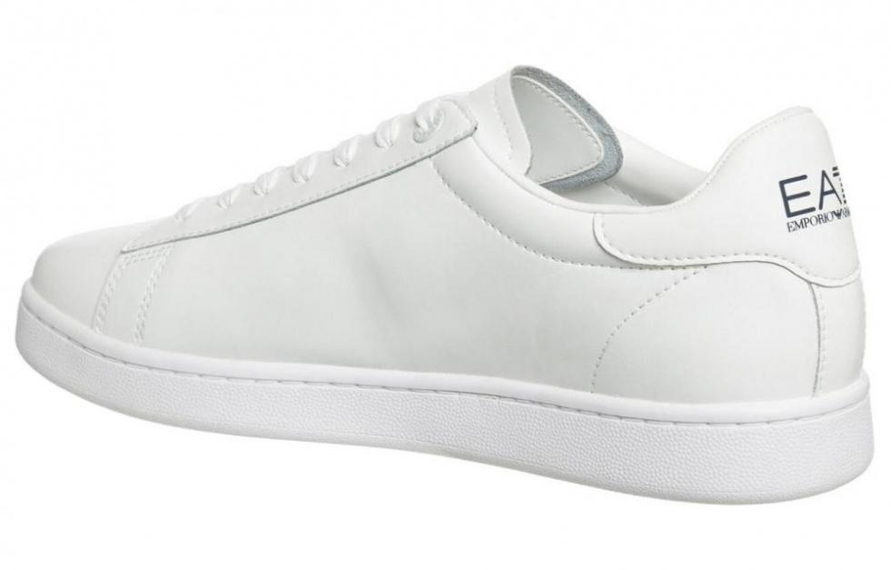 Ea7 EMPORIO ARMANI Logo Embossed Classic Cc Sneakers купить в интернет-магазине Yoocart с быстрой доставкой по России.