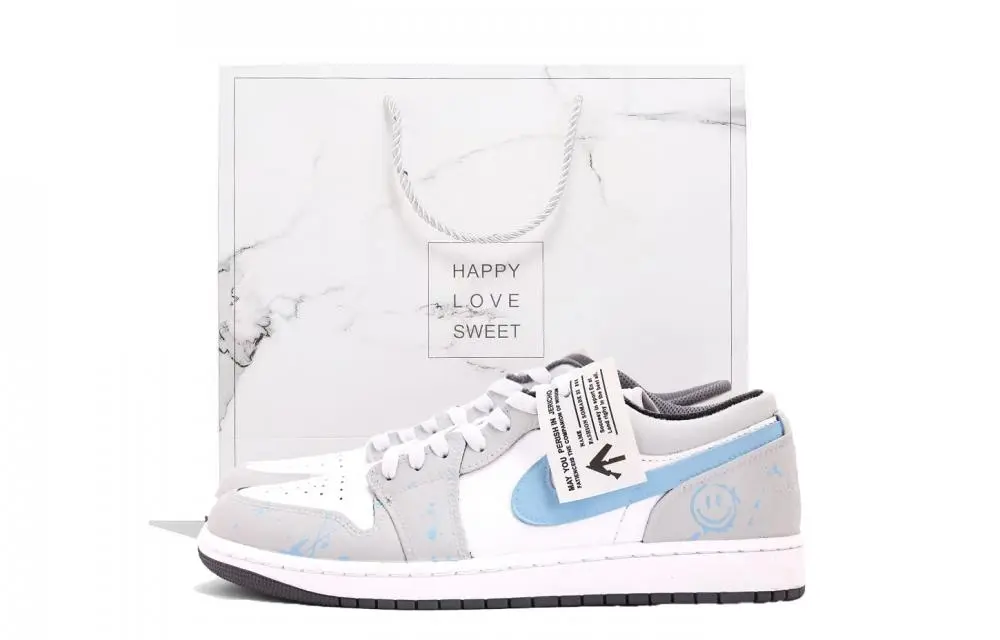 Jordan Air Jordan 1 Abrasion Resistant Low top Vintage Basketball Shoes Unisex Gray White