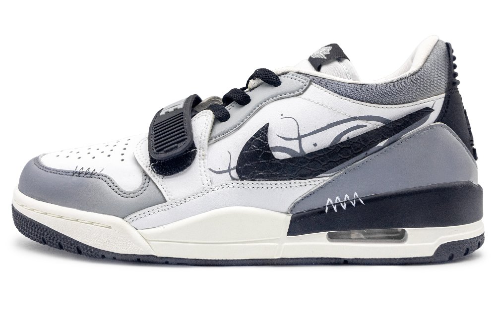 Jordan Legacy 312 Wear-Resistant Low-Top Vintage Basketball Shoes Men's Black