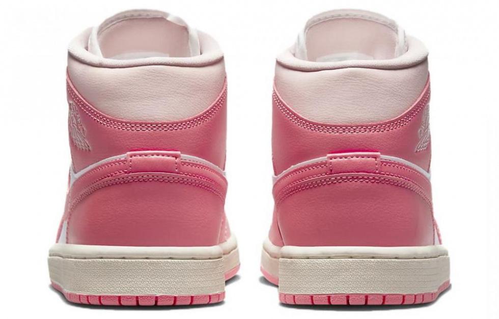 Jordan 1 Mid Strawberries And Cream Women's купить в интернет-магазине Yoocart с быстрой доставкой по России.