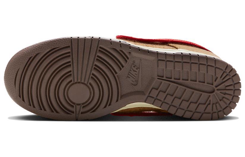 Nike Dunk Low Sp Clot Cork купить в интернет-магазине Yoocart с быстрой доставкой по России.