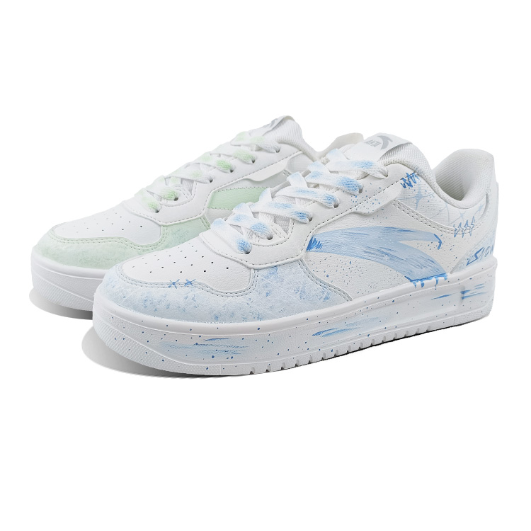 Anta Relaxed Slip Resistant Shock Absorbers Low Top Skateboard Shoes Unisex Blue Green Mismatched