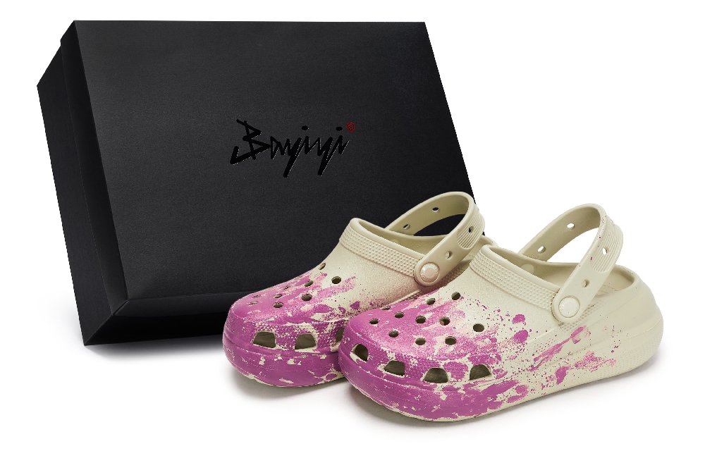 Crocs Crush Clog 811 Manufacturing, Heartbeat Live Clogs Unisex Bone White Pink