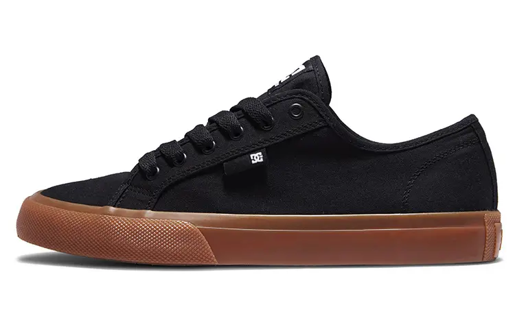 DC Shoes Low Top Skateboard Shoes Unisex Black