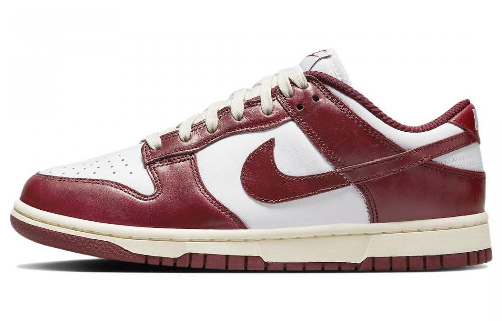 Nike Dunk Low Prm Vintage Team Red Women's