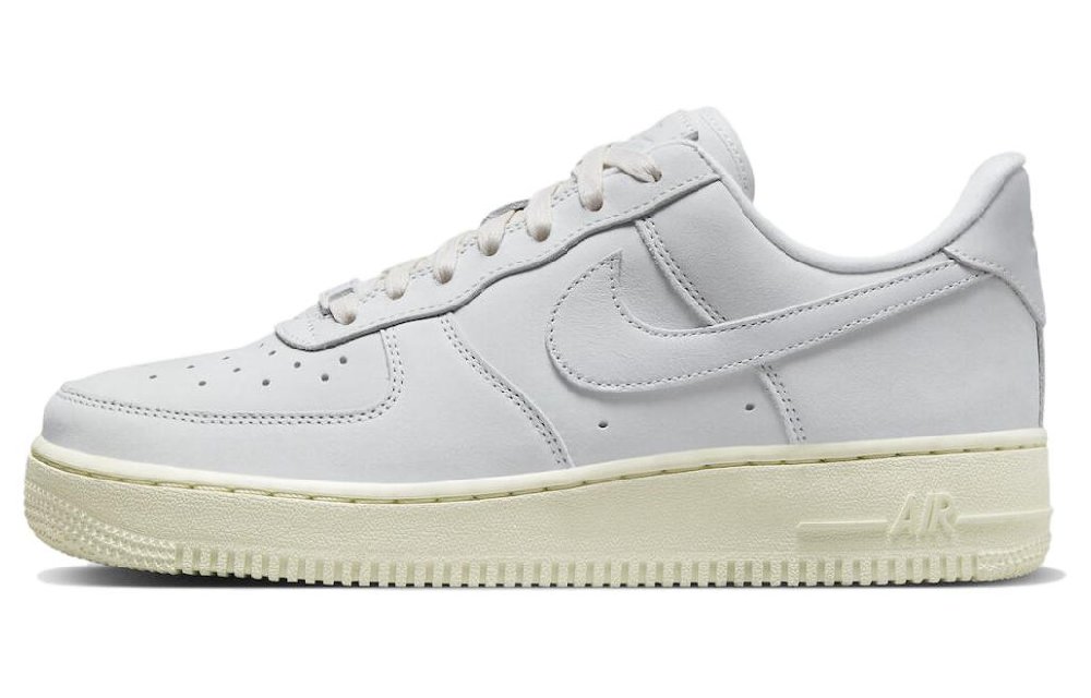 Nike Air Force 1 Low Summit White Women's