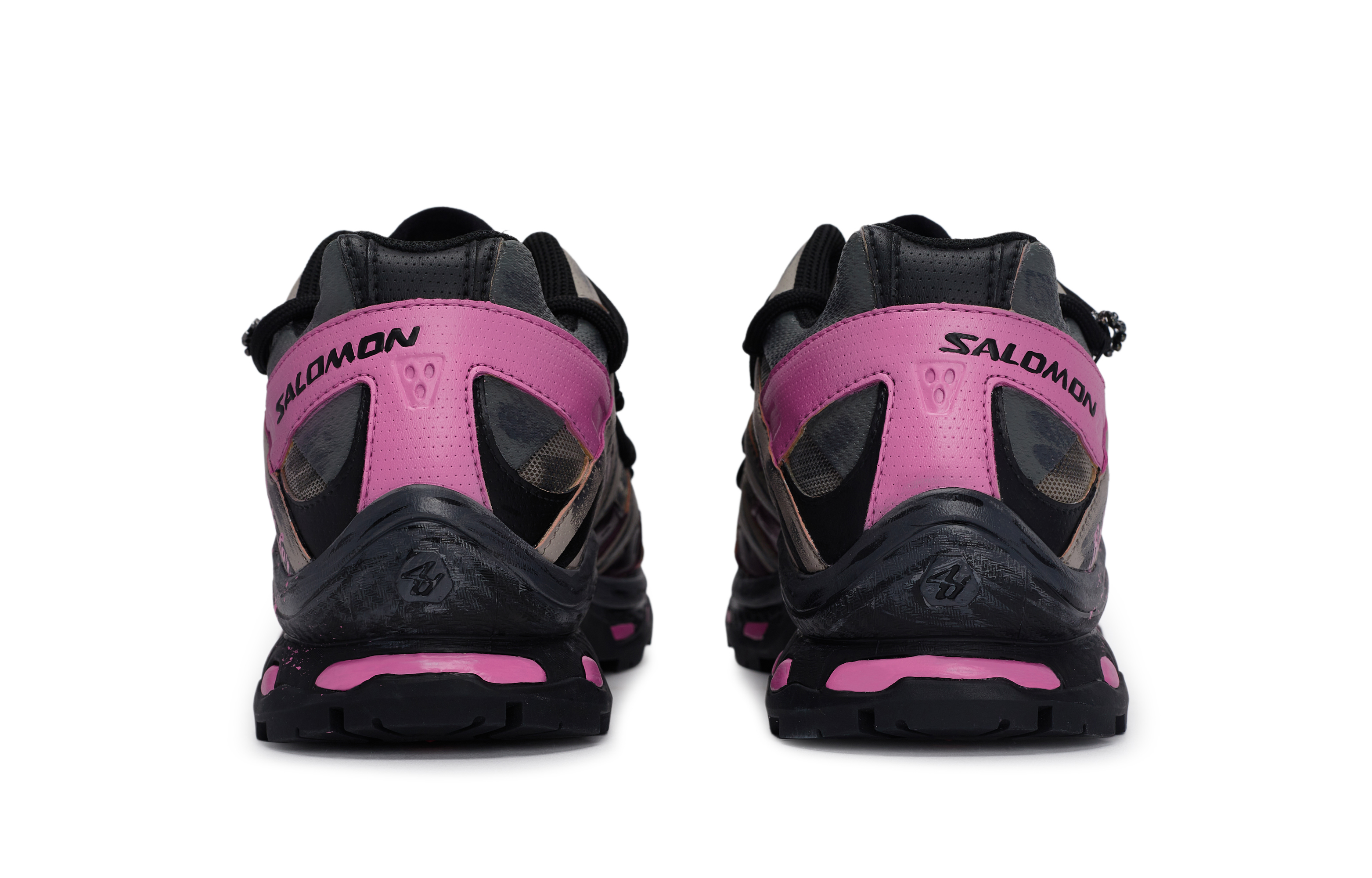 SALOMON XT Quest Outdoor Shoes Unisex Low top Khaki/Black/Gray/Pink купить в интернет-магазине Yoocart с быстрой доставкой по России.