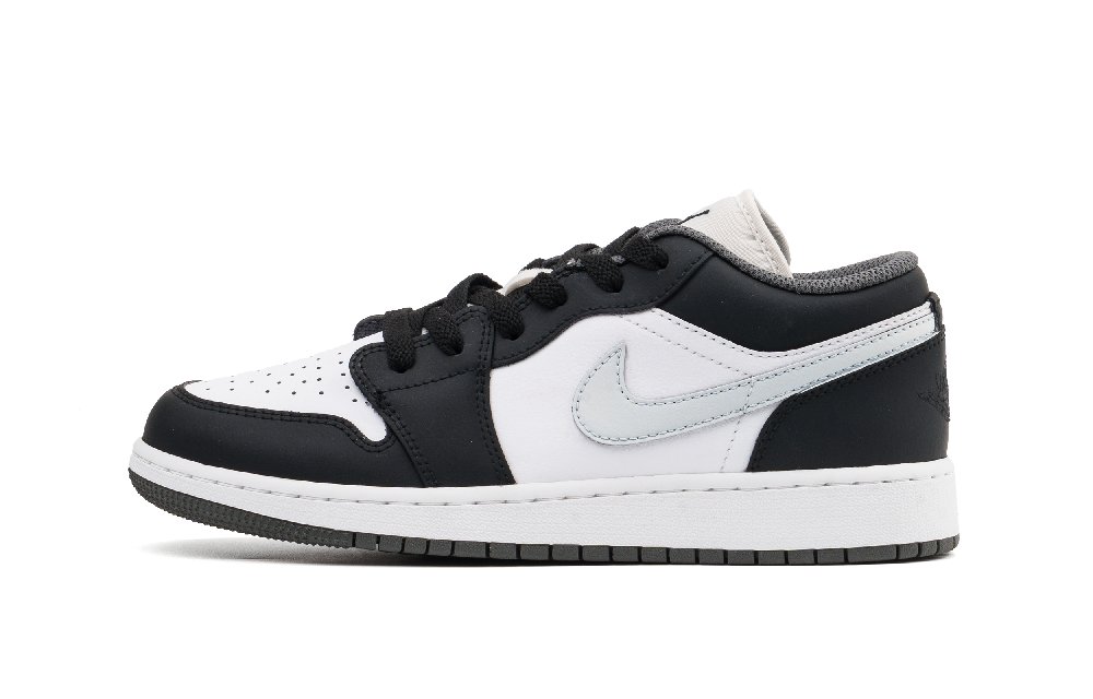 Jordan Air Jordan 1 Cushioning, Wear Resistant Low Top Vintage Basketball Shoes Unisex Black