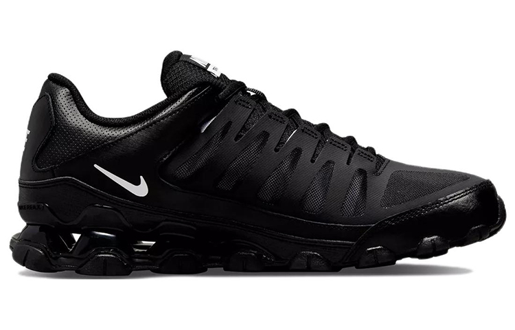 Nike Reax 8 Black White