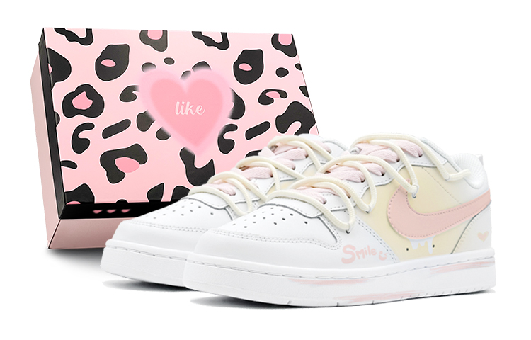 Nike Court Borough Skateboard Shoes Women's Low-Top White