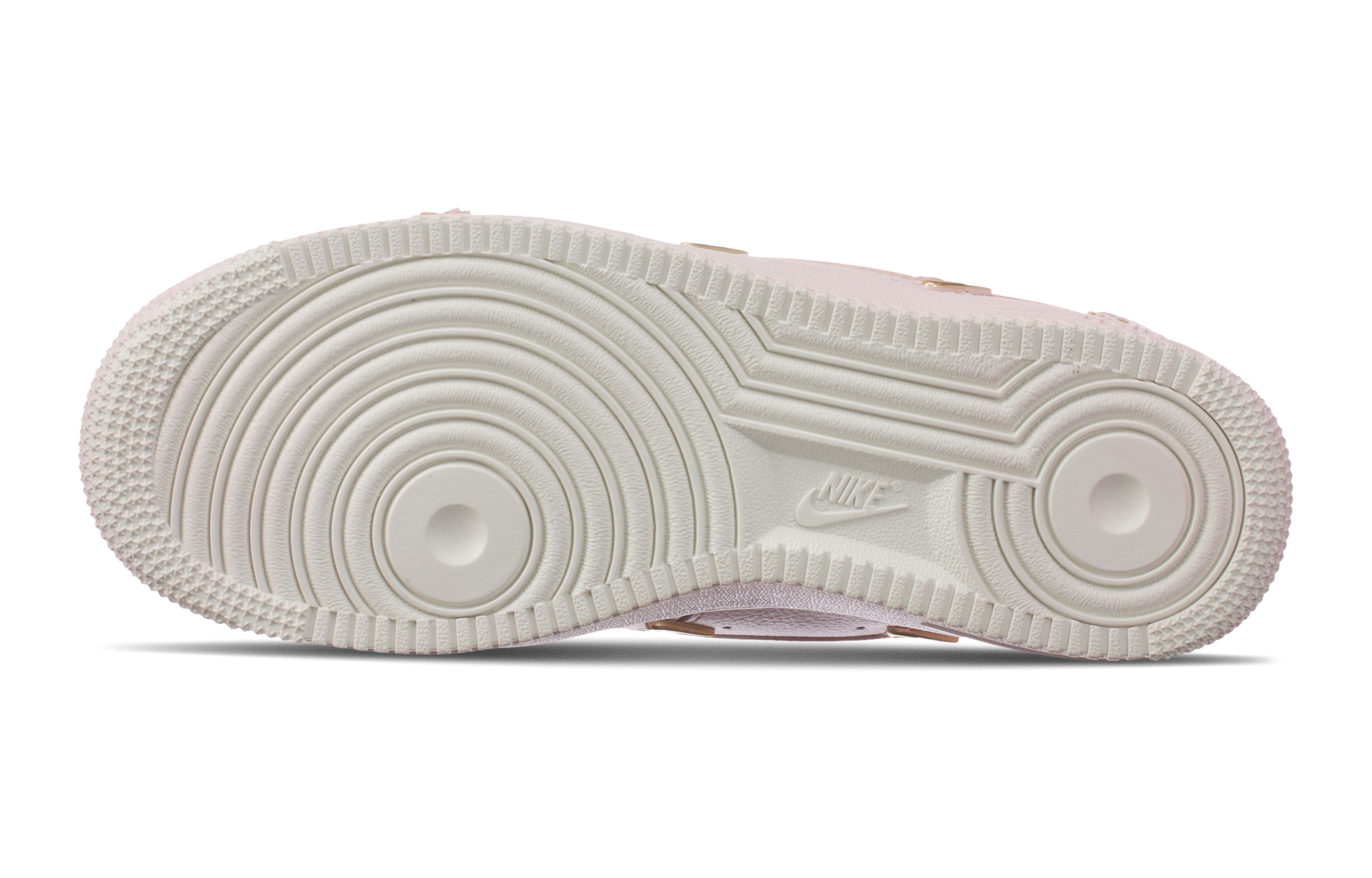 Nike Air Force 1 Cherry Blossom Love Anti-Slip Wear-Resistant Low-Top Skateboard Shoes Women's Pink купить в интернет-магазине Yoocart с быстрой доставкой по России.