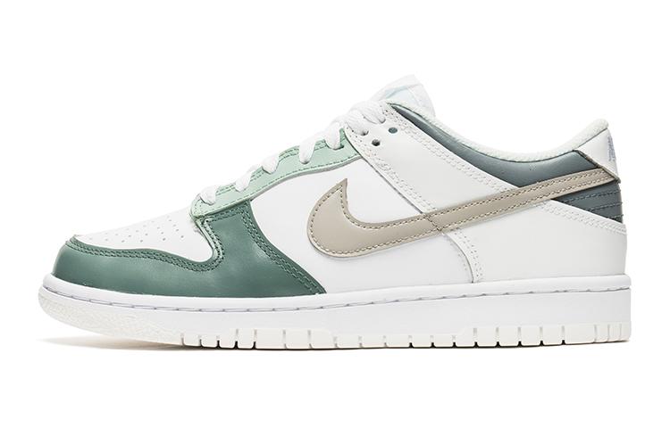 Nike Dunk Low Low-Top Skateboard Shoes Women's Turquoise Green