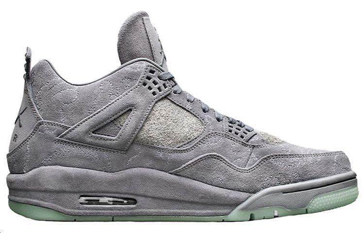 Jordan 4 Retro Kaws купить в интернет-магазине Yoocart с быстрой доставкой по России.