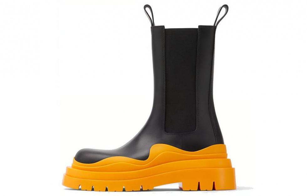 Bottega Veneta Tire Chelsea Crew Chelsea Boots Women's Black Orange