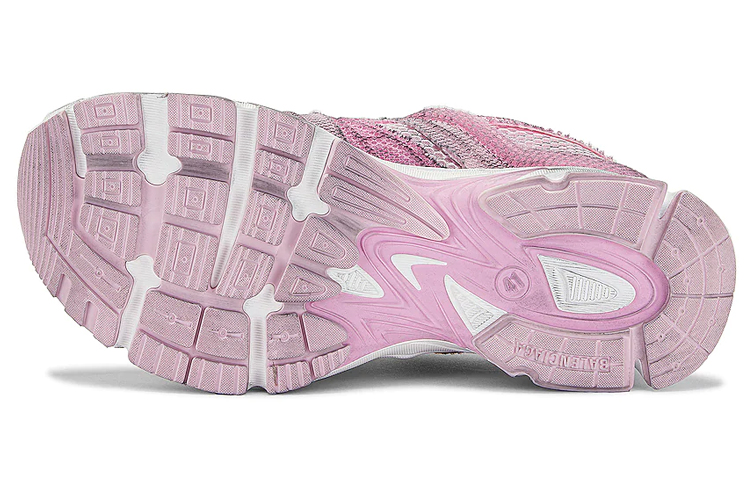 Balenciaga Phantom Sneakers 'Washed Pink' купить в интернет-магазине Yoocart с быстрой доставкой по России.
