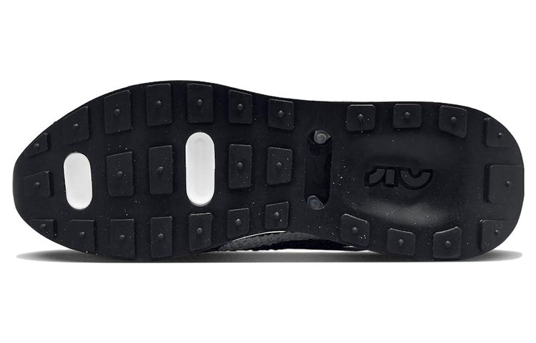 Nike Air Max Flyknit Racer Black White Women's купить в интернет-магазине Yoocart с быстрой доставкой по России.