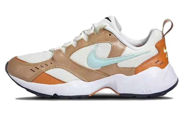 Nike Air Heights Беговые кроссовки Низкие Бежево-коричневые Мужские
