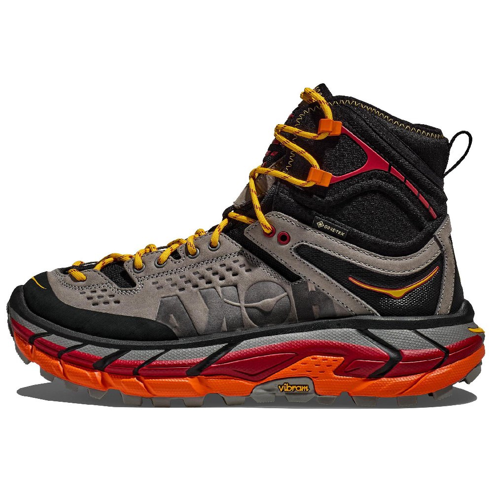 HOKA ONE ONE Tor Ultra Hi Black Chili Pepper All Gender