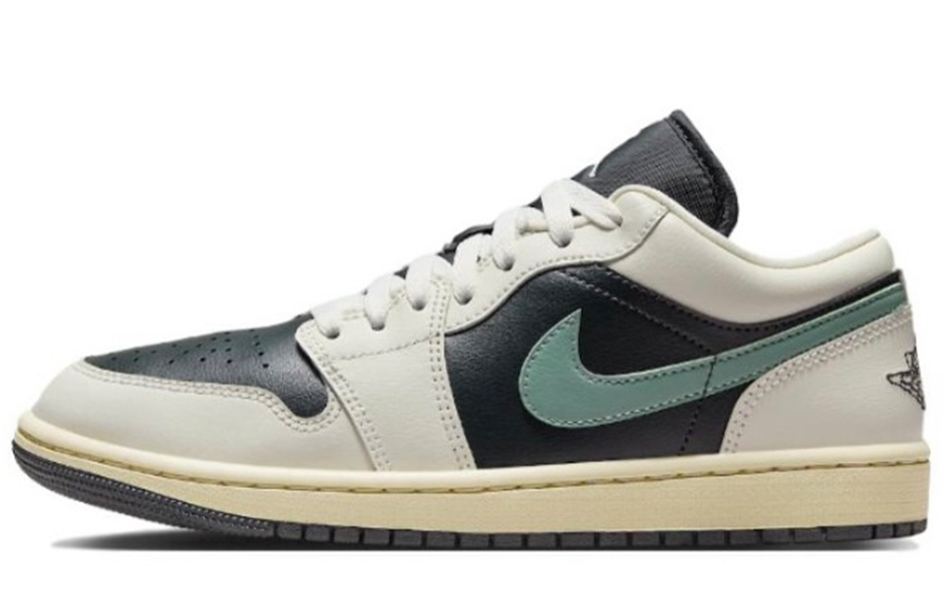 Jordan Air Jordan 1 Durable Breathable Low-Top Vintage Basketball Shoes Unisex Black Red купить в интернет-магазине Yoocart с быстрой доставкой по России.