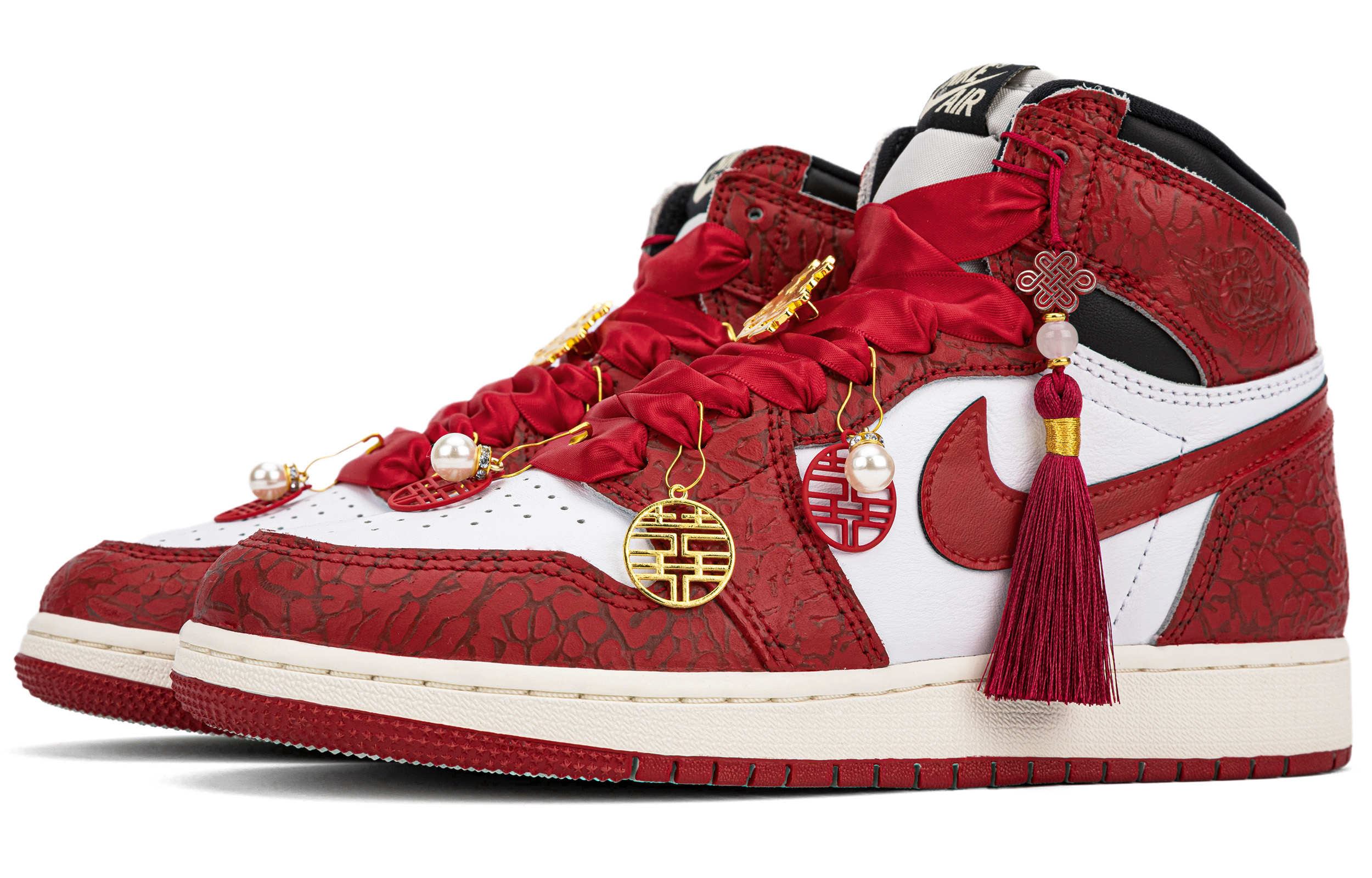 Jordan Air Jordan 1 Lightweight High top Vintage Basketball Shoes Unisex, Red купить в интернет-магазине Yoocart с быстрой доставкой по России.