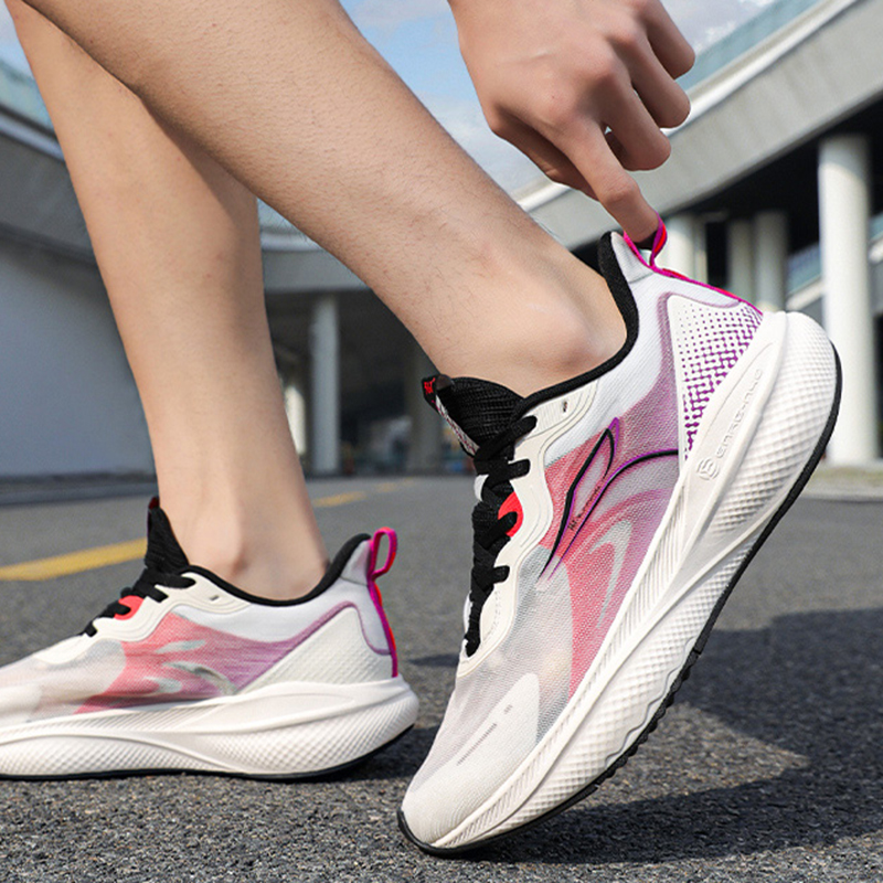 361° Slip Resistant And Breathable Low Top Carbon Plate Sprint Running Shoes Men's White Red Black купить в интернет-магазине Yoocart с быстрой доставкой по России.