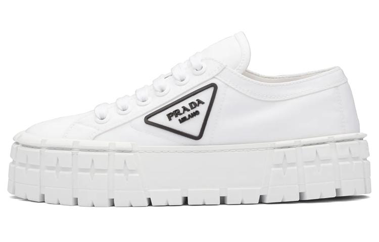 PRADA Кроссовки для скейтбординга Low Top Женские